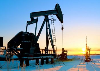 Petrol fiyatları haftaya düşüşle başladı